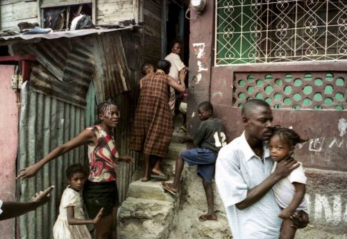 Jul 2004, Port Prince: family living in Delmas neighborood in Port au Prince
Lorenzo Moscia/GraziaNeri
